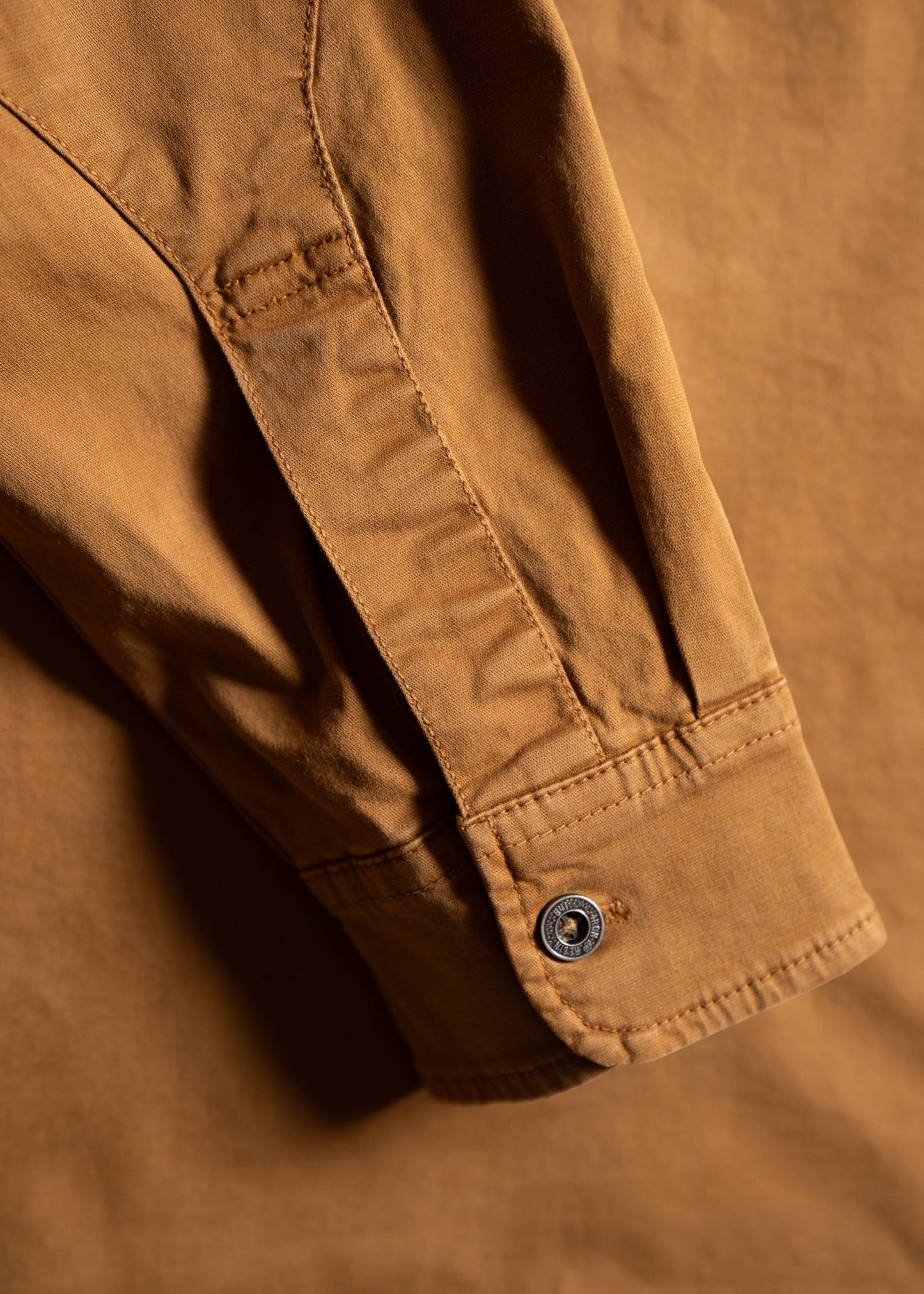 Hightail X INR: Popover Shirt - Iron & Resin Garage Denver