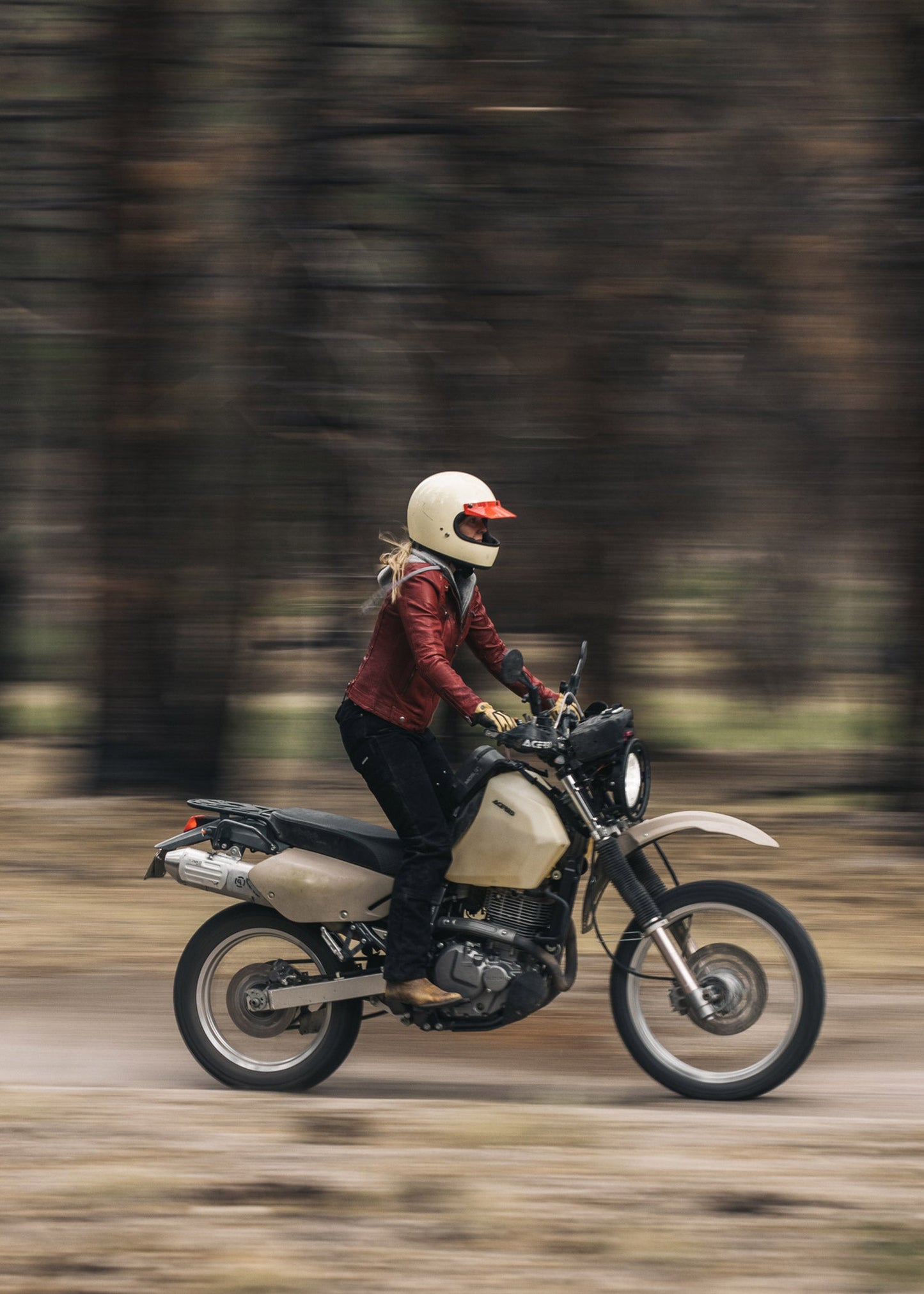 Iron & Resin - Topanga Women's Jacket - Chili Lifestyle Imagery