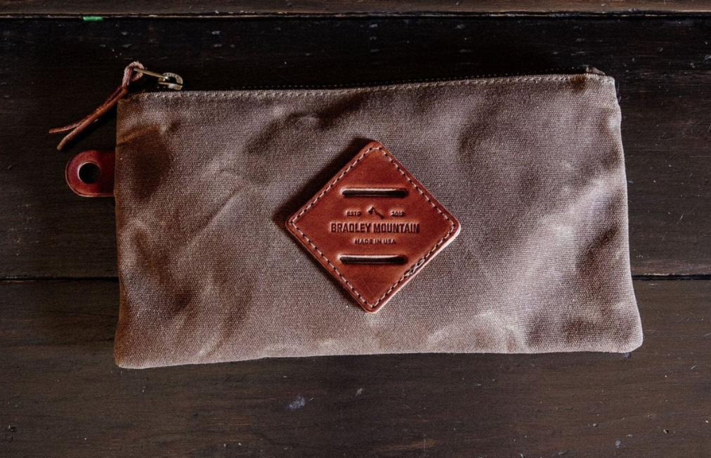 Bradley Mountain Zip Pouch " Bush Brown" - Iron & Resin Garage Denver